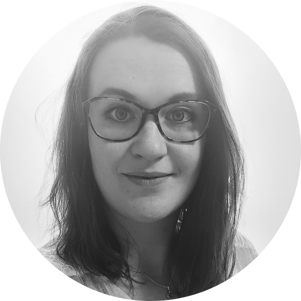 Isams-Steering-Committee-Profile-MartinaFox